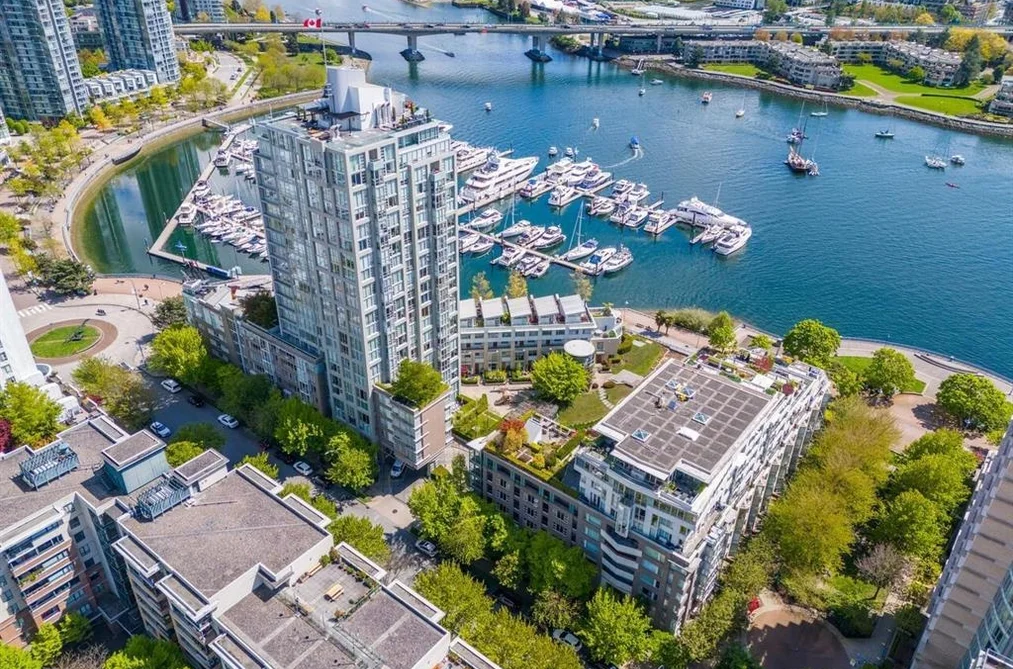 Condo for sale at 608 1228 Marinaside Crescent Street Vancouver British Columbia - MLS: R3158748