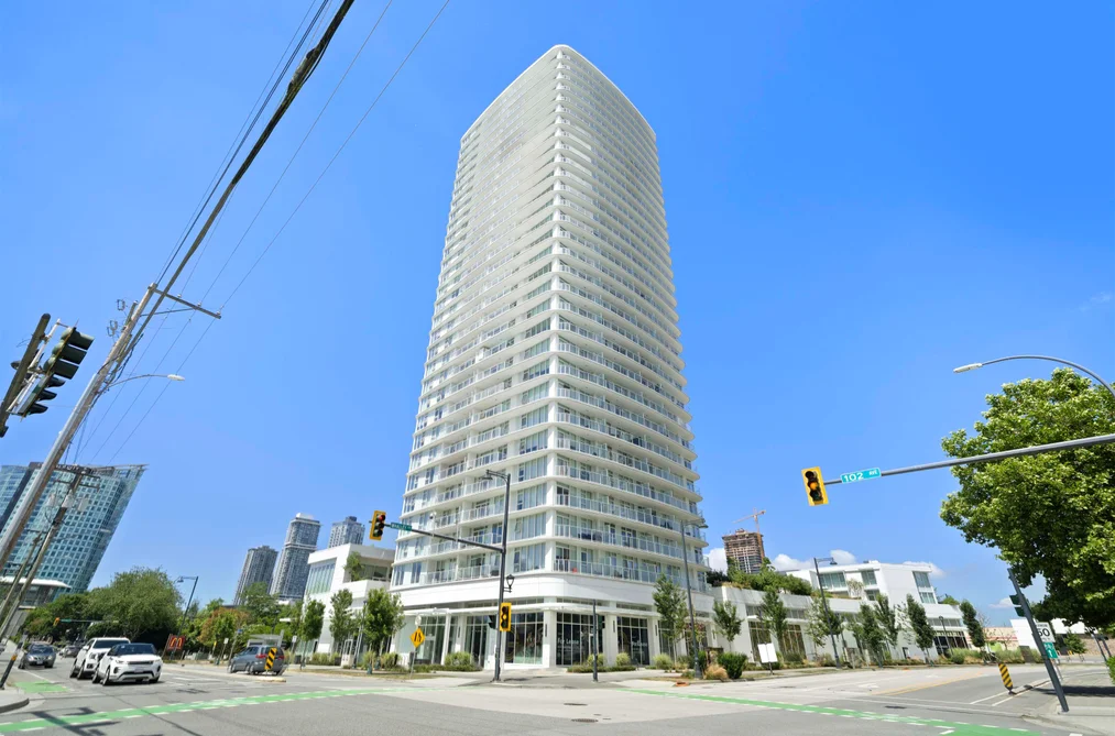 Condo for sale at 608 13685 102 Avenue Surrey British Columbia - MLS: R3136564