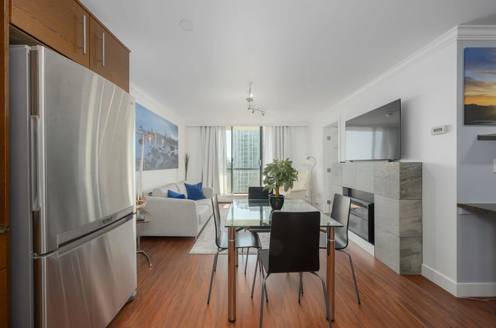 608 145 ST. GEORGES AVENUE, North Vancouver BC V7L 3G8, North Vancouver BC — Residential for Sale - Photo 3
