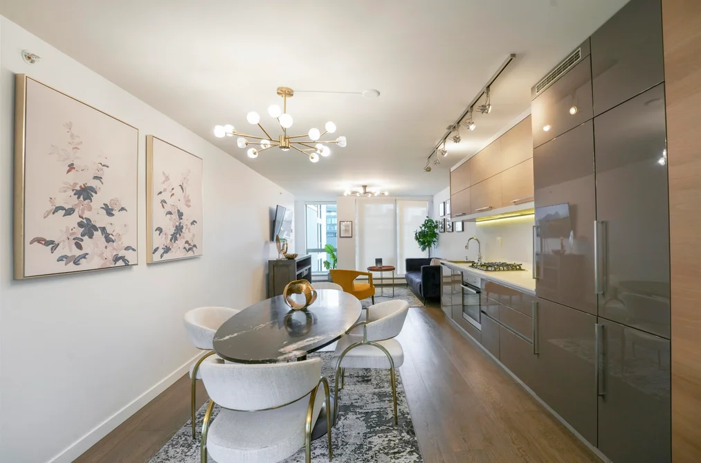 608 189 KEEFER STREET, Vancouver BC V6A 0C8, Vancouver BC — Residential for Sale - Photo 2