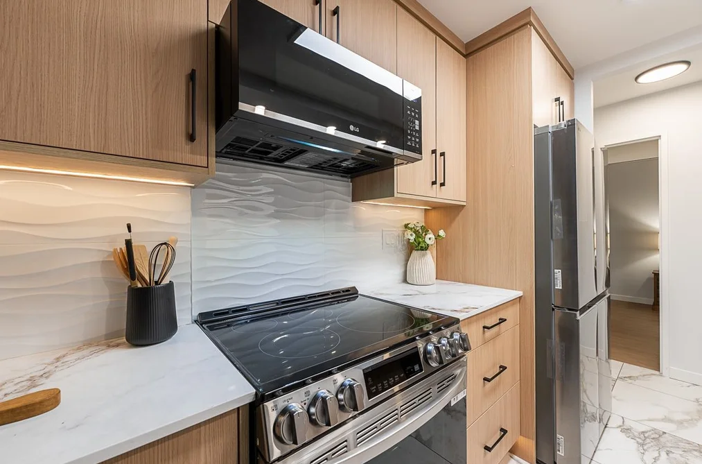 608 2004 FULLERTON AVENUE, North Vancouver BC V7P 3G8, North Vancouver BC — Residential for Sale - Photo 7