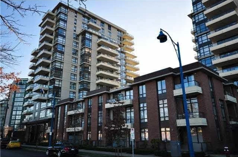 Condo for sale at 608 8120 Lansdowne Road Richmond British Columbia - MLS: R3020900