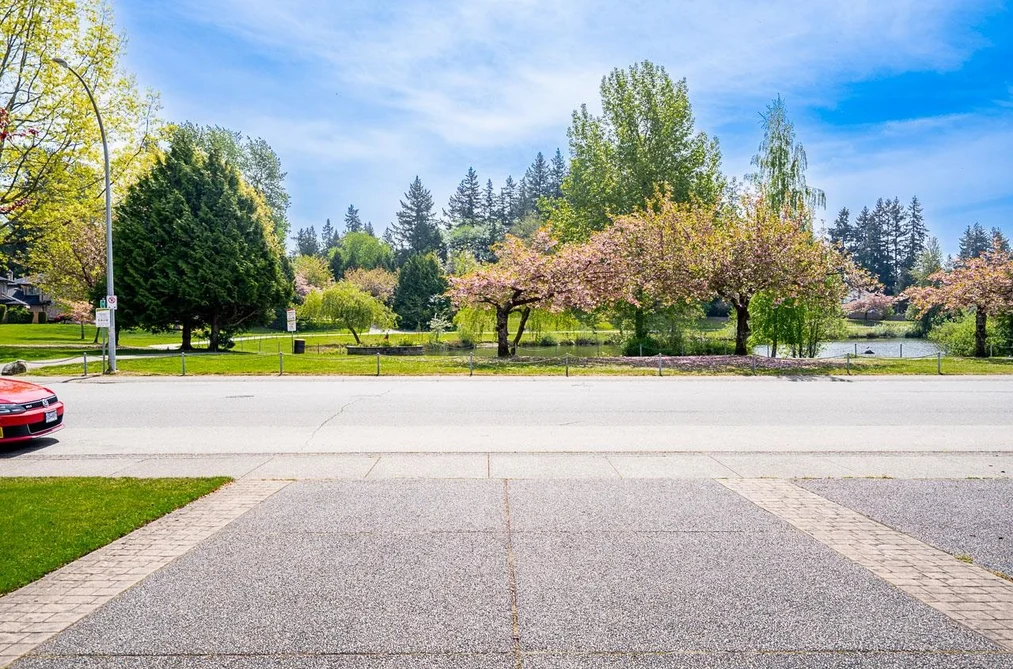 6081 W BOUNDARY DRIVE, Surrey BC V3X 2A7, Surrey BC — Residential for Sale - Photo 2