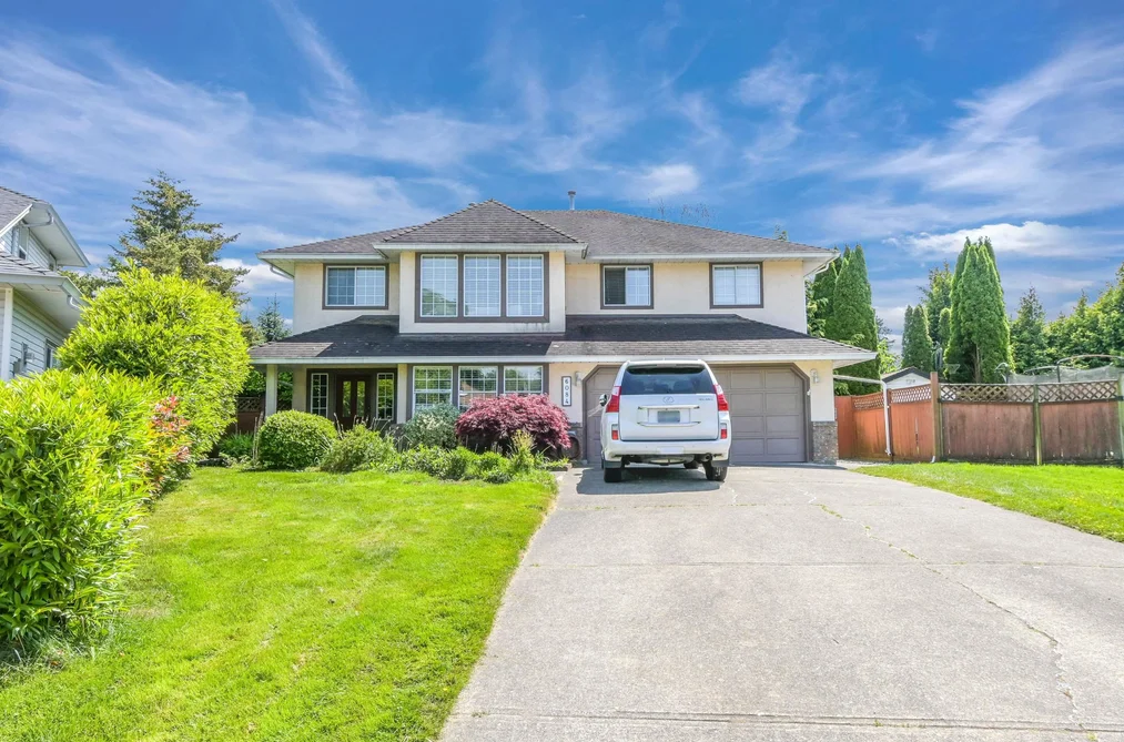 House for sale at 6084 185 Street Surrey British Columbia - MLS: R3126425