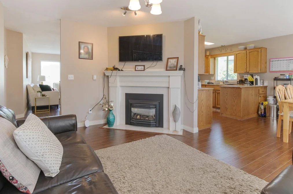 6084 185 STREET, Surrey BC V3S 7P7, Surrey BC — Residential for Sale - Photo 7