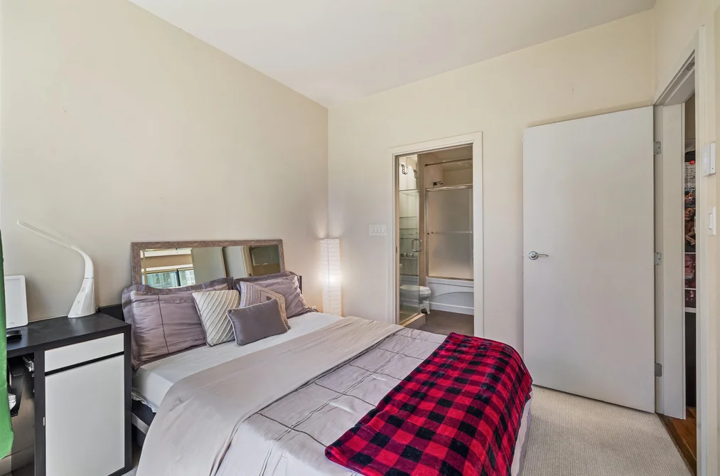 609 1333 GEORGIA STREET, Vancouver BC V6E 4V3, Vancouver BC — Residential for Sale — Photo 7 of 18