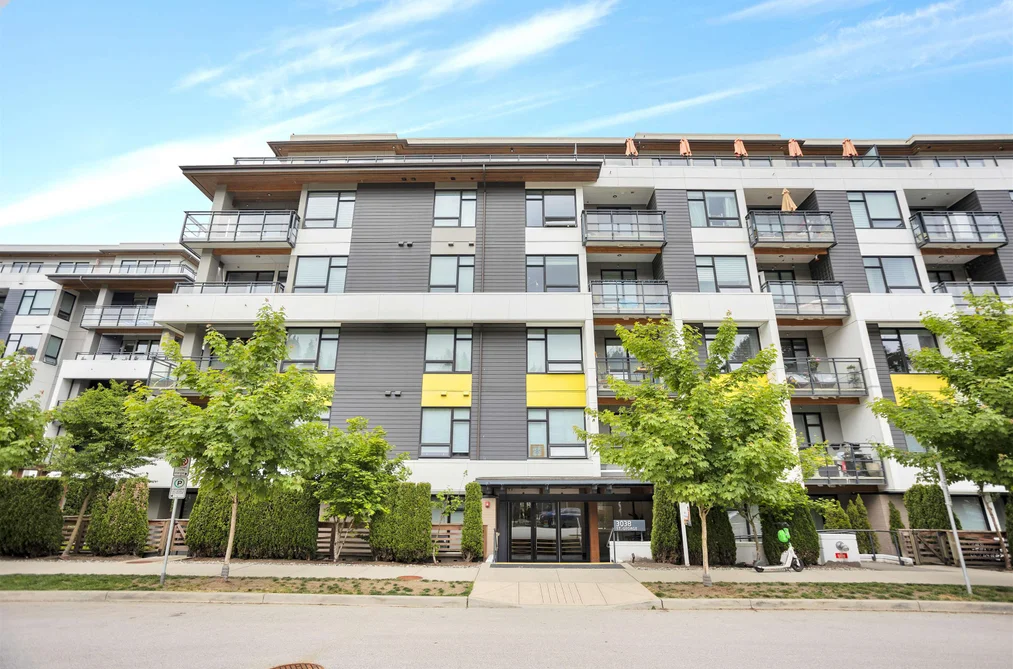 Condo for sale at 609 3038 St. George Street Port Moody British Columbia - MLS: R3139706