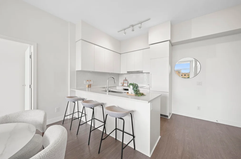 609 668 COLUMBIA STREET, New Westminster BC V3M 1A9, New Westminster BC — Residential for Sale — Photo 10 of 40