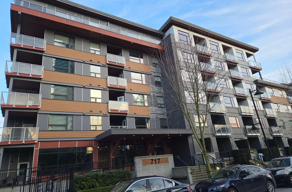 609 717 BRESLAY STREET, Coquitlam BC V3J 0J3, Coquitlam BC — Residential for Sale - Photo 2