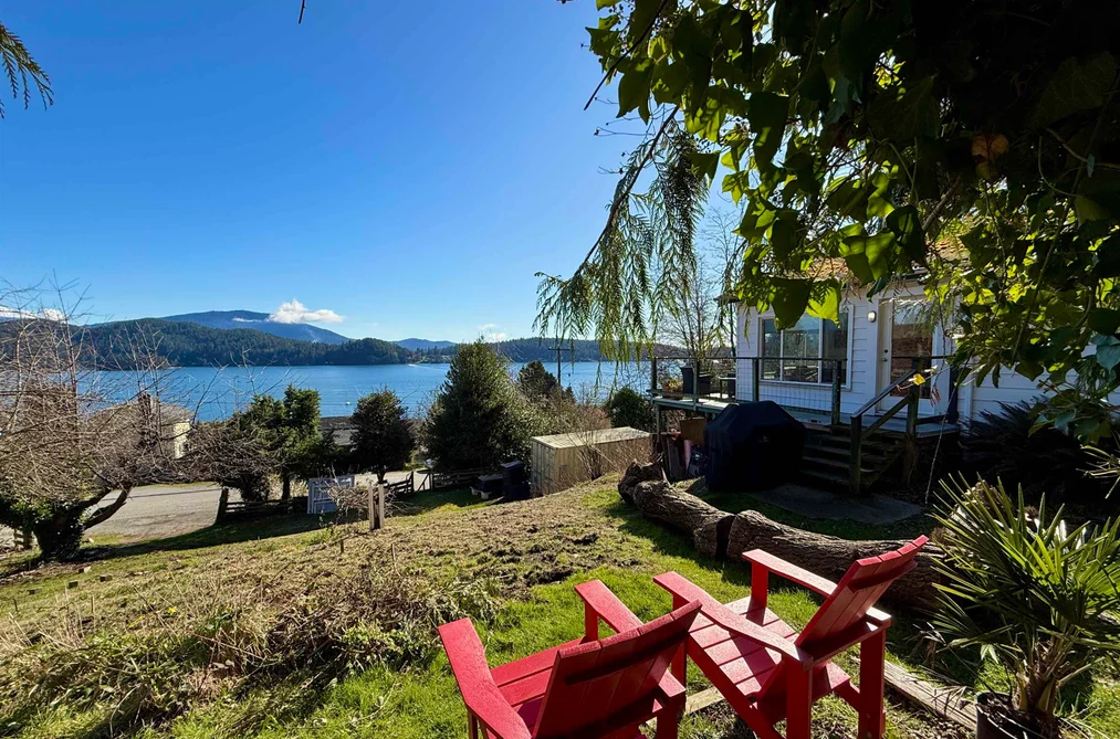 House for sale at 609 Glen Road Gibsons British Columbia - MLS: R3094421