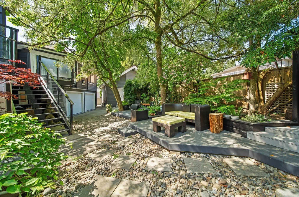 609 LIDSTER PLACE, New Westminster BC V3L 5E2, New Westminster BC — Residential for Sale - Photo 2