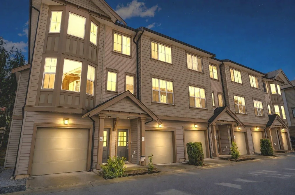 Townhouse for sale at 61 14838 61 Avenue Surrey British Columbia - MLS: R3127034
