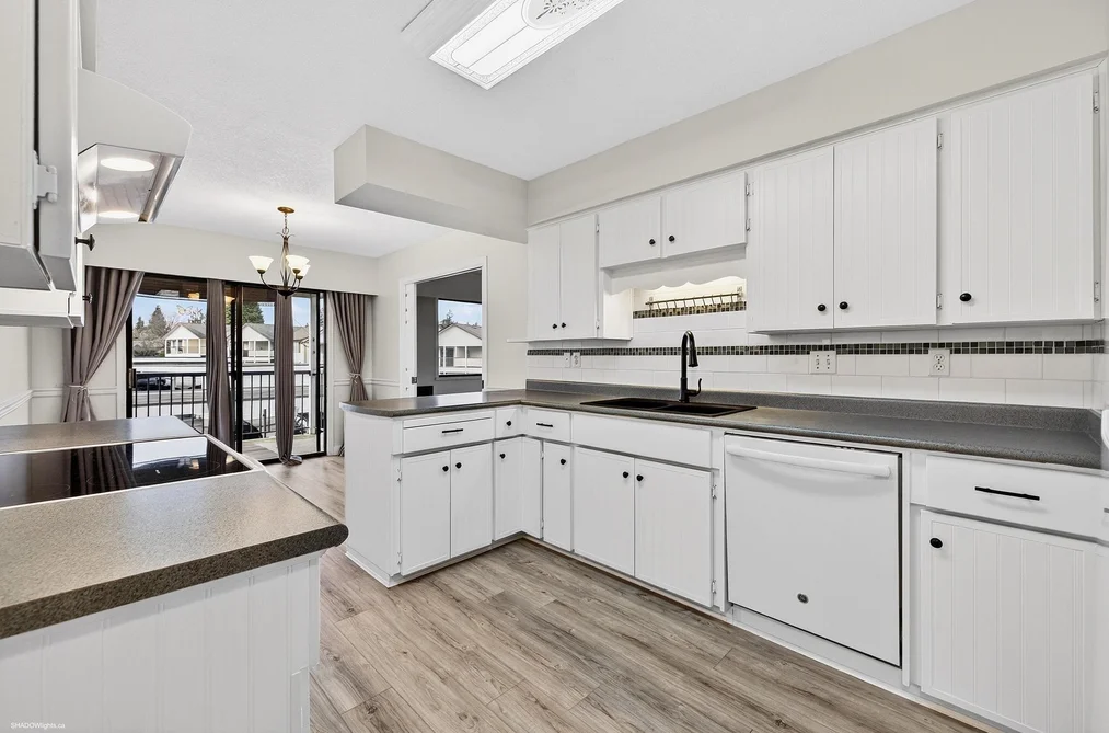 Townhouse for sale at 61 32959 George Ferguson Way Abbotsford British Columbia - MLS: R3085200