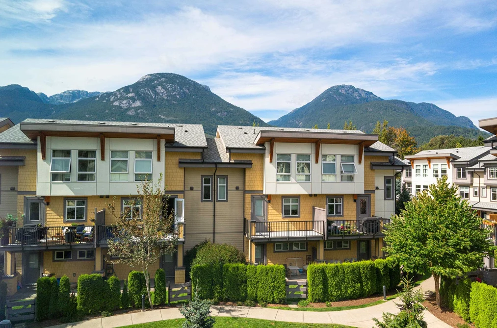 61-39548 Loggers Lane, Squamish, BC - Townhouse for Sale - Photo 13 of 40 61-39548 Loggers Lane, Squamish, BC - Townhouse for Sale - Photo 13 of 40