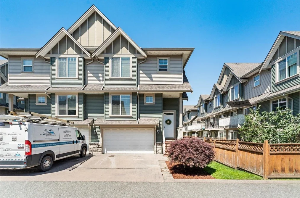 61 6498 SOUTHDOWNE PLACE, Chilliwack BC V2R 0K3, Chilliwack BC — Residential for Sale - Main Photo