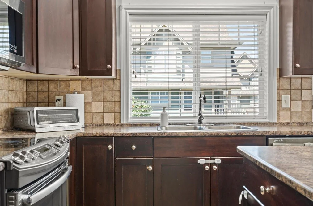 61 6498 SOUTHDOWNE PLACE, Chilliwack BC V2R 0K3, Chilliwack BC — Residential for Sale — Photo 7 of 36