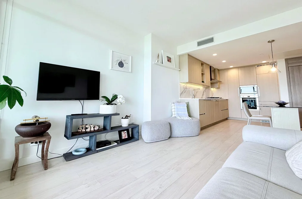 610 4890 LOUGHEED HIGHWAY, Burnaby BC V5C 0N2, Burnaby BC — Residential for Sale - Photo 3