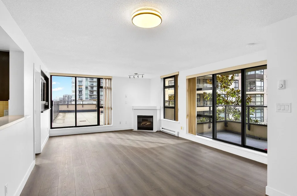 Condo for sale at 610 8180 Lansdowne Road Richmond British Columbia - MLS: R3104773