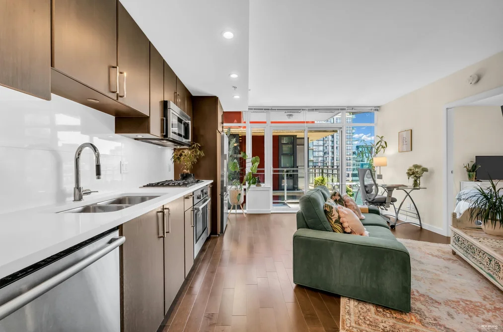 610 88 W 1ST AVENUE, Vancouver BC V5Y 0K2, Vancouver BC — Residential for Sale - Photo 3