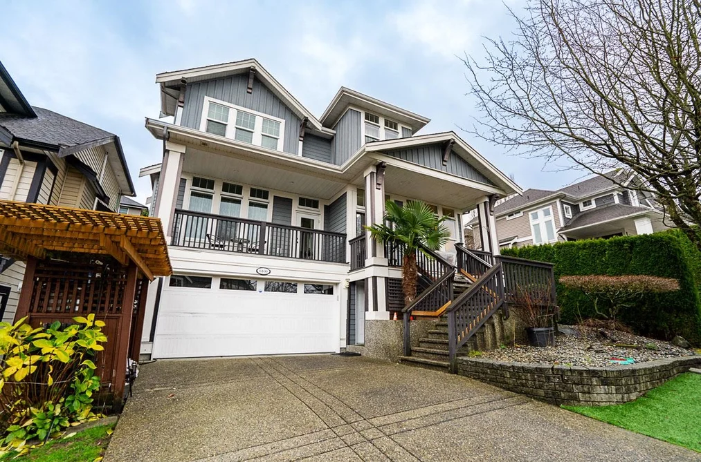 House for sale at 6100 163b Street Surrey British Columbia - MLS: R3152554