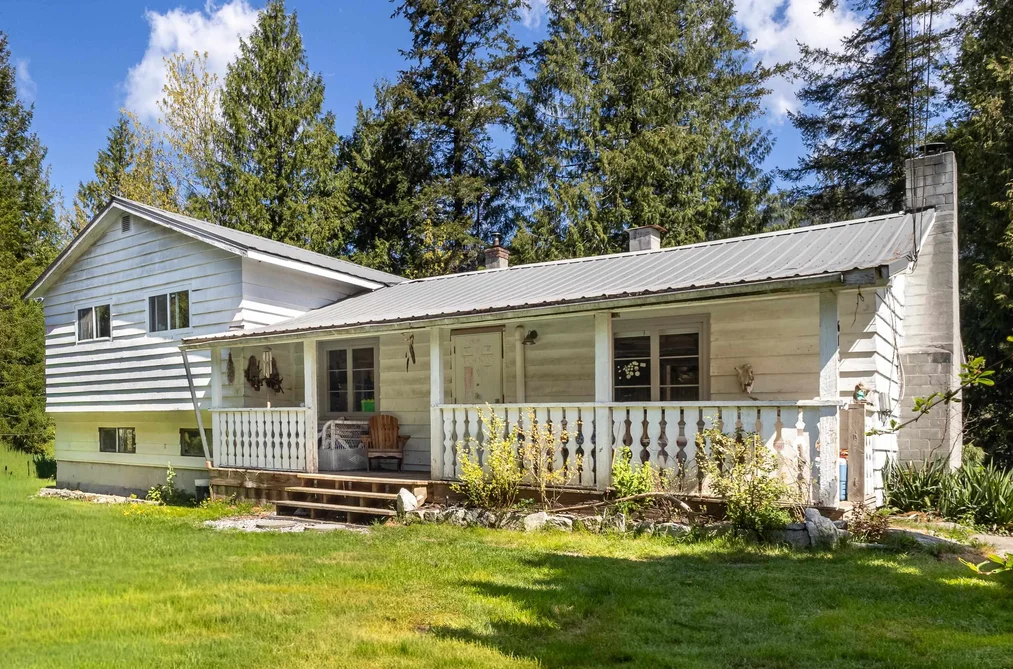 6101 GARDEN BAY ROAD, Madeira Park BC V0N 2H1, Madeira Park BC — Residential for Sale - Photo 7