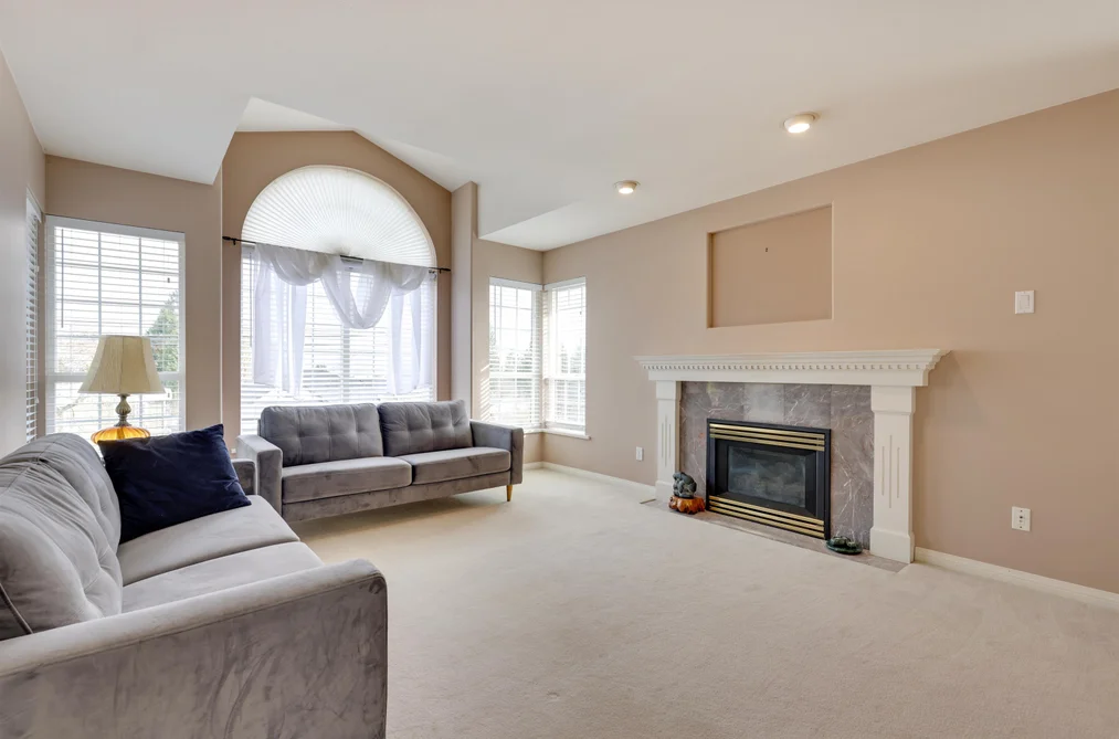 6103 190 STREET, Surrey BC V3S 8A4, Surrey BC — Residential for Sale - Photo 2