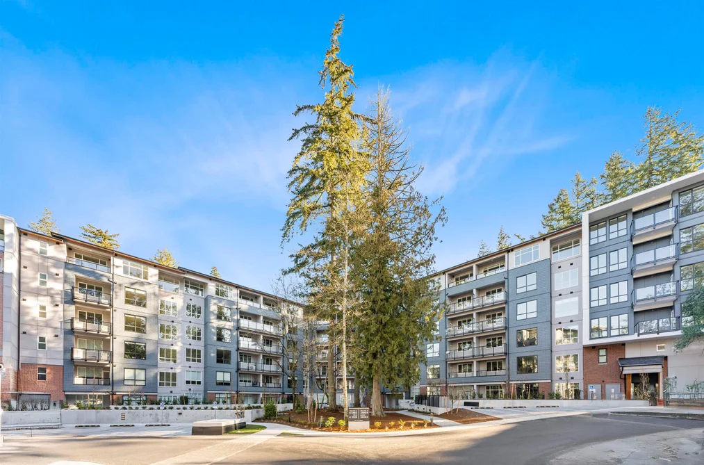 Condo for sale at 611 3480 146a Street Surrey British Columbia - MLS: R3138460