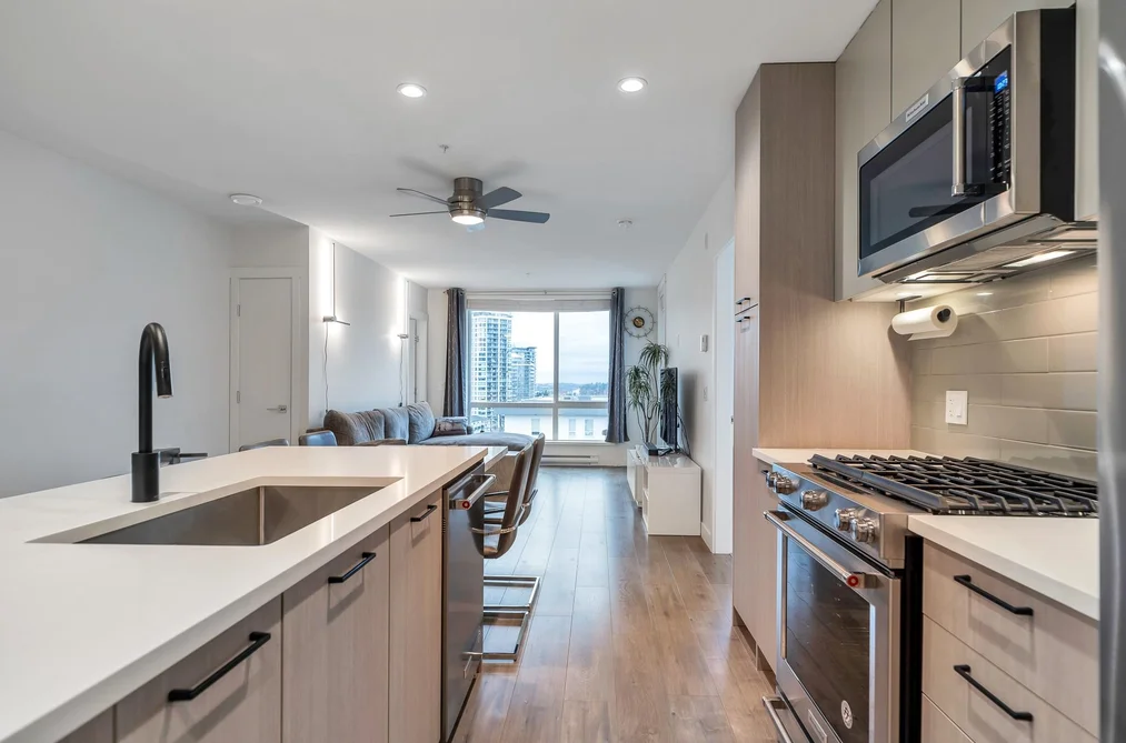 611 707 COMO LAKE AVENUE, Coquitlam BC V3J 0J5, Coquitlam BC — Residential for Sale - Photo 6