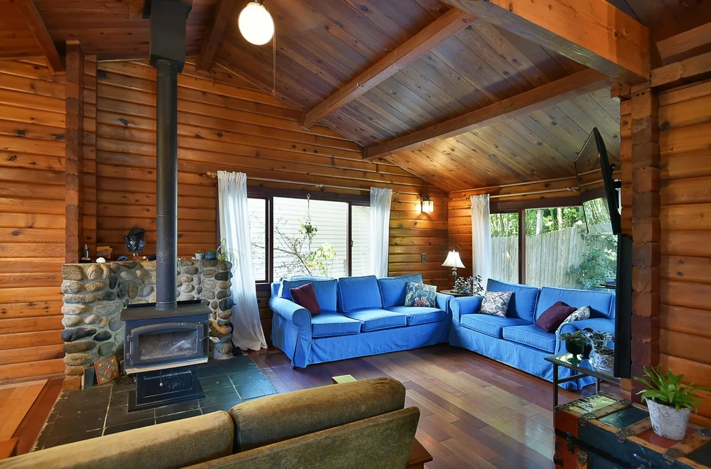 House for sale at 611 Gower Point Road Gibsons British Columbia - MLS: R3167600