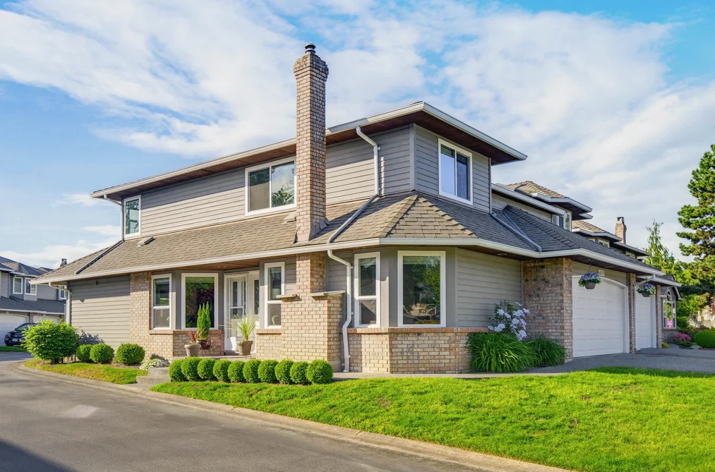Row House (Non-Strata) for sale at 6117 W Boundary Drive Surrey British Columbia - MLS: R3124598