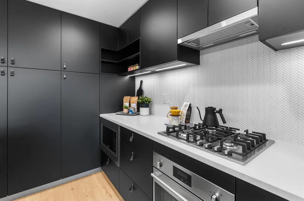 Condo for sale at 612 1680 E 12th Street Vancouver British Columbia - MLS: R3116033