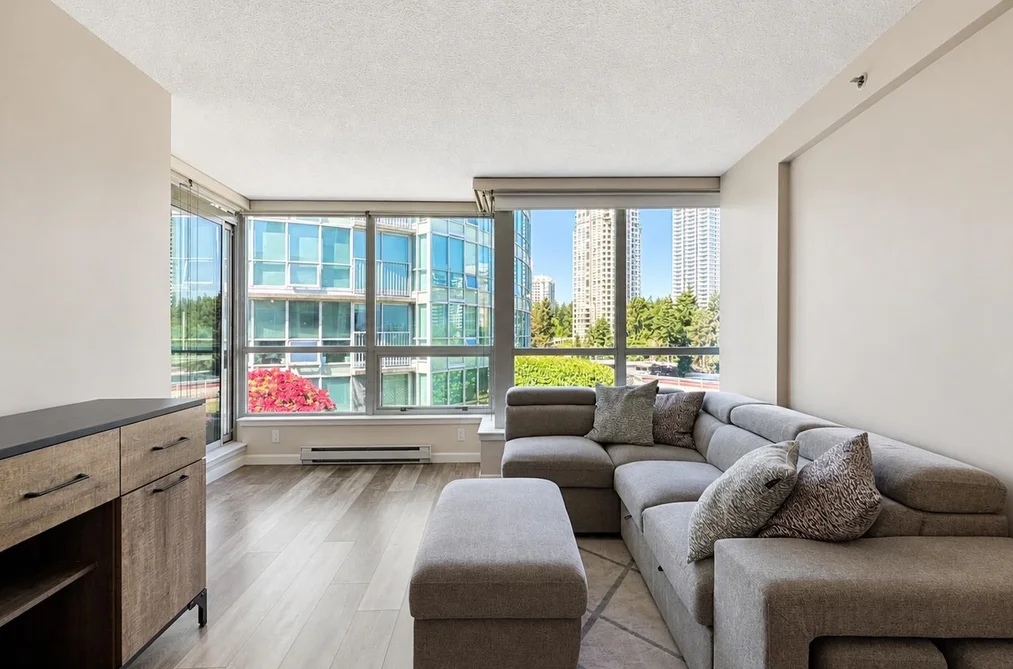 Condo for sale at 612 6028 Willingdon Avenue Burnaby British Columbia - MLS: R3132040