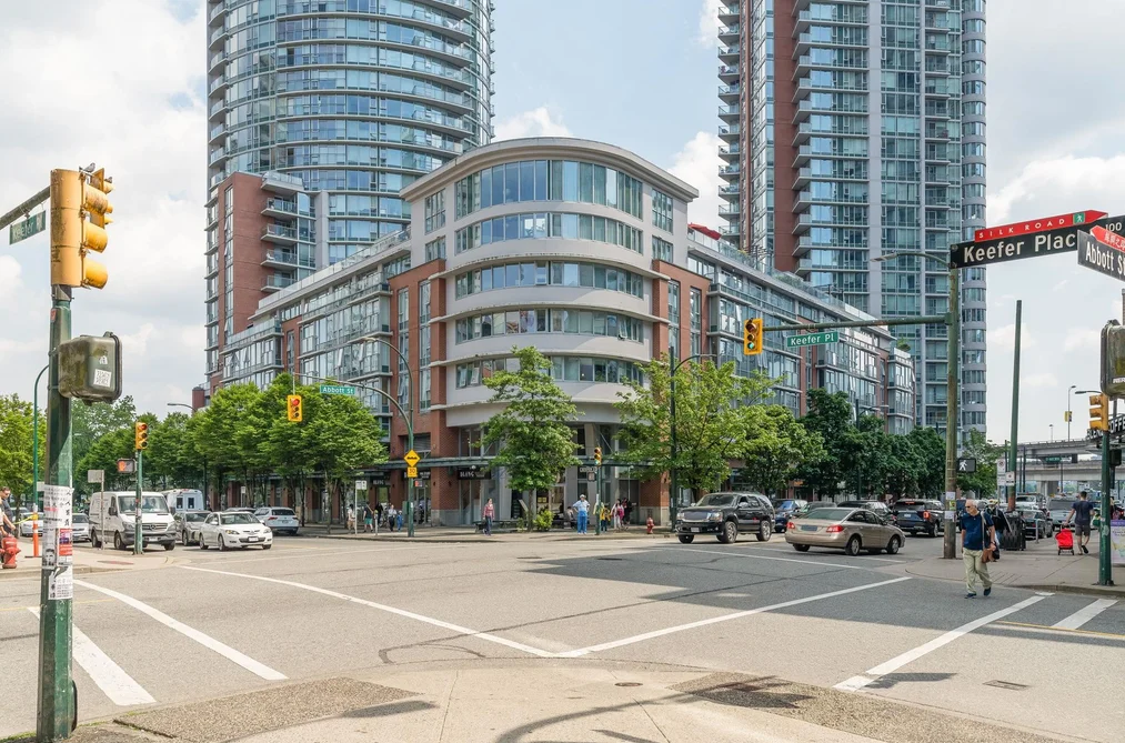 Condo for sale at 612 618 Abbott Street Vancouver British Columbia - MLS: R3107163