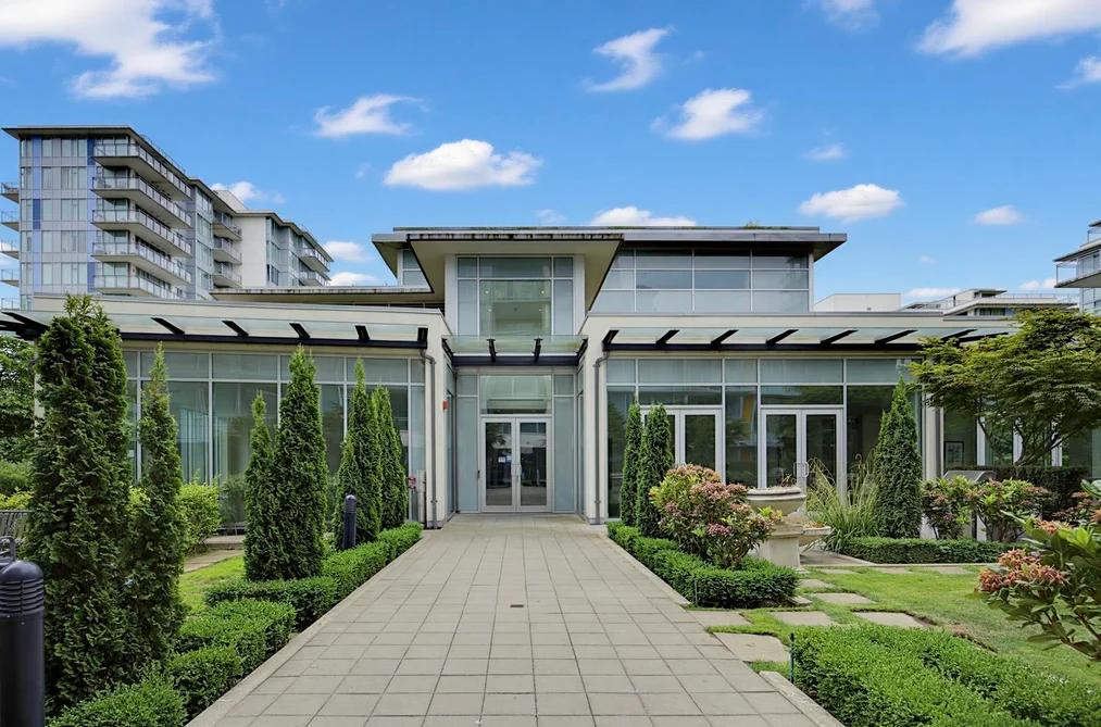 Condo for sale at 612 8628 Hazelbridge Way Richmond British Columbia - MLS: R3132789