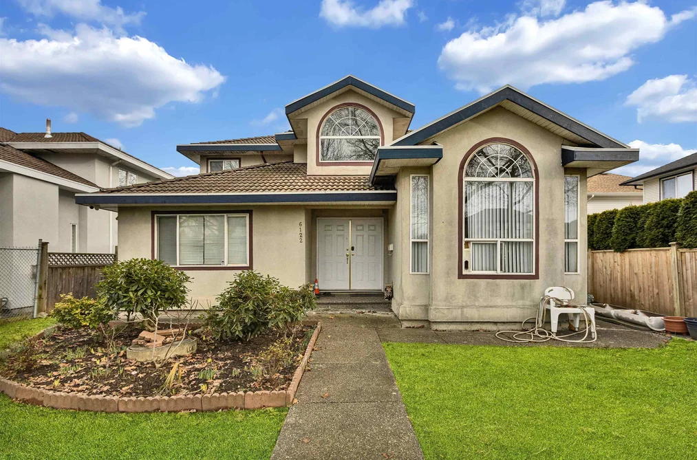 6122 168 STREET, Surrey BC V3S 3X8, Surrey BC — Residential for Sale - Photo 2