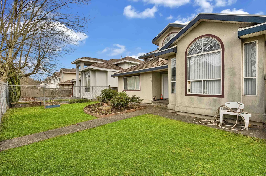 6122 168 STREET, Surrey BC V3S 3X8, Surrey BC — Residential for Sale - Photo 3