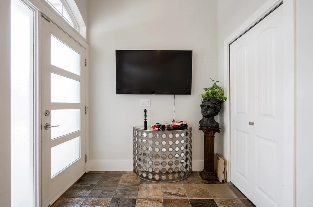 6128 150B STREET, Surrey BC V3S 7W9, Surrey BC — Residential for Sale - Photo 2