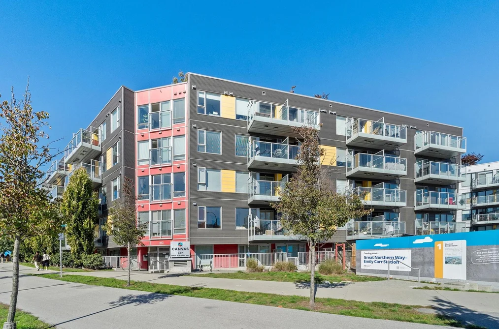 Condo for sale at 613 417 Great Northern Way Vancouver British Columbia - MLS: R3158420