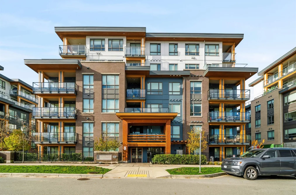 Condo for sale at 613 735 Anskar Court Coquitlam British Columbia - MLS: R3124637
