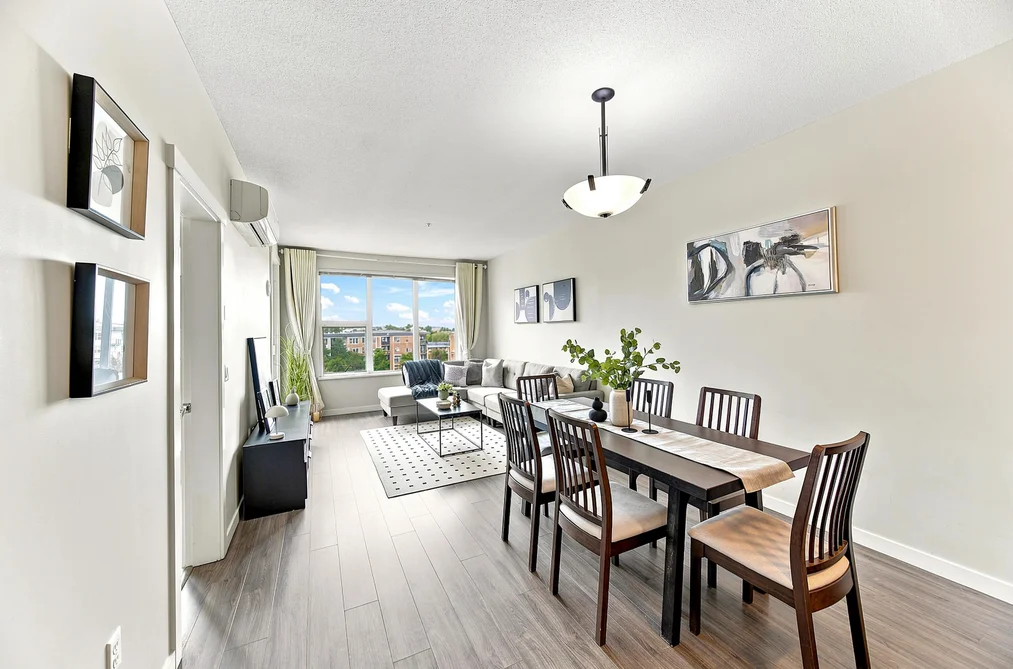 613 9399 ALEXANDRA ROAD, Richmond, BC — Residential for Sale — Photo 2 of 37