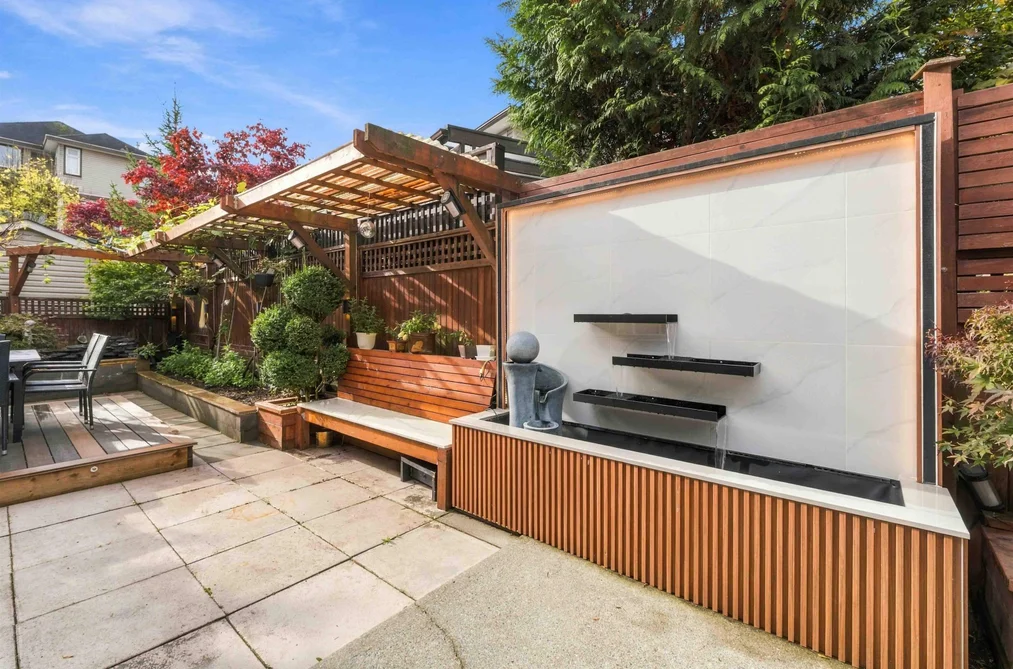 6131 147B Street, Surrey, BC - MLS: R3179747 - Photo 4 6131 147B Street, Surrey, BC - MLS: R3179747 - Photo 4
