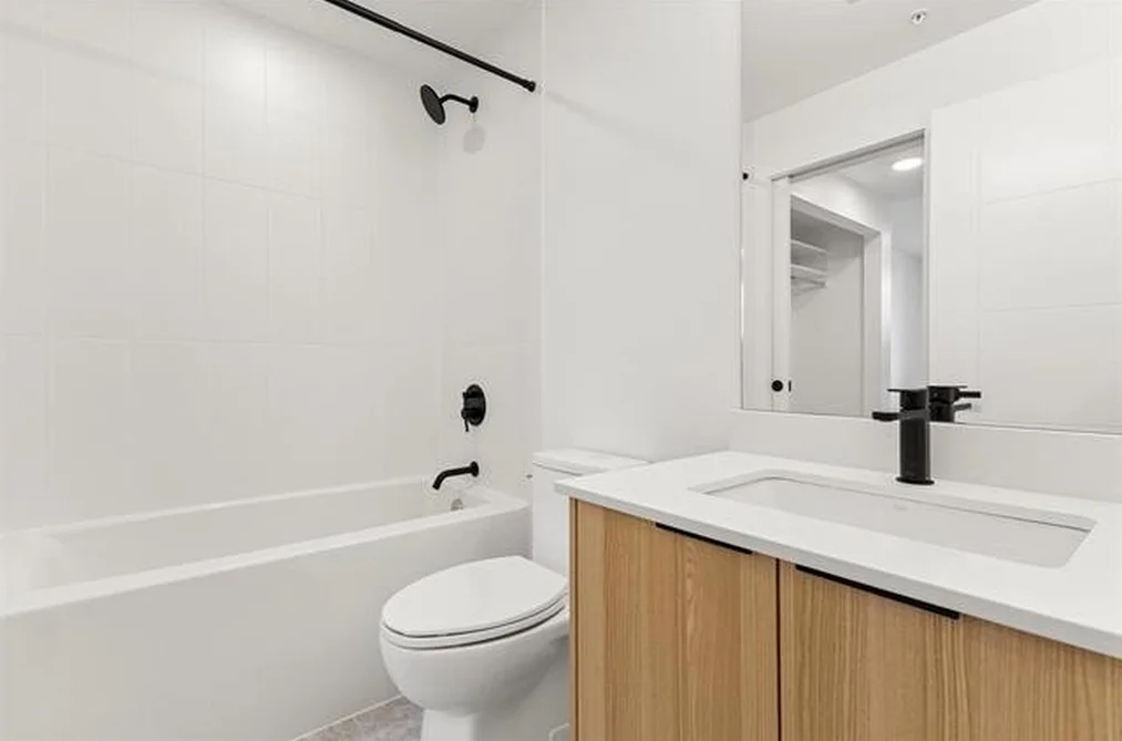 614 - 20769 Fraser Highway, Langley, BC - MLS: R3179907 - Photo 8 614 - 20769 Fraser Highway, Langley, BC - MLS: R3179907 - Photo 8