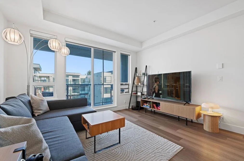 Condo for sale at 615 10778 138 Street Surrey British Columbia - MLS: R3117688