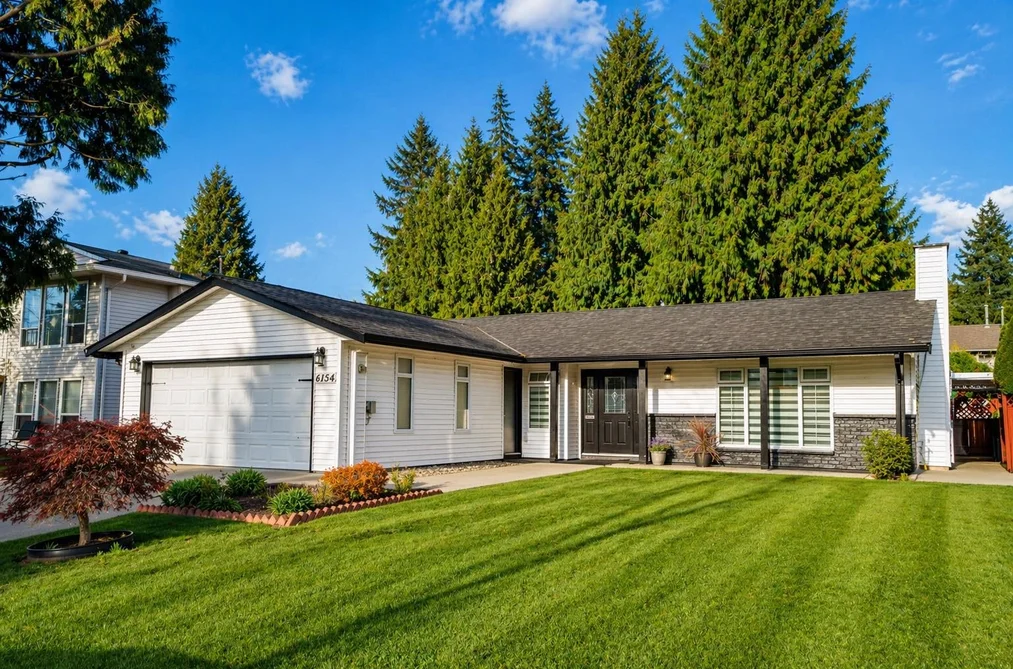House for sale at 6154 130b Street Surrey British Columbia - MLS: R3109673