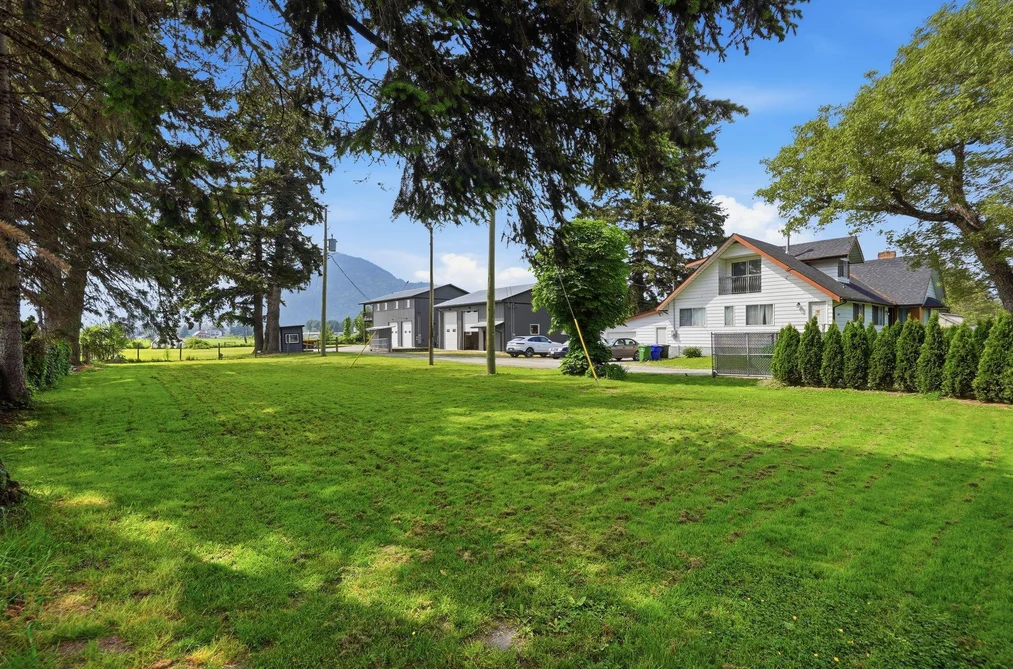 6155 BLACKBURN ROAD, Sardis - Greendale BC V2R 4N9, Sardis - Greendale BC — Residential for Sale - Photo 2