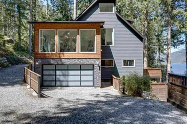 6163-6165 Coracle Dr, Sechelt, BC - MLS: R3126866