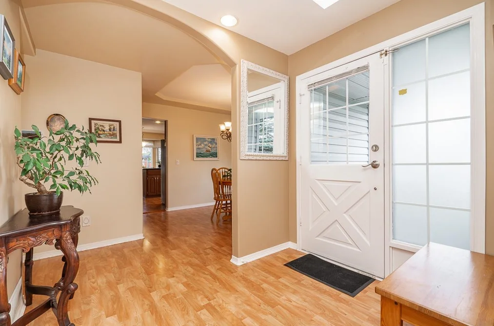 House for sale at 6167 189 Street Surrey British Columbia - MLS: R3109941