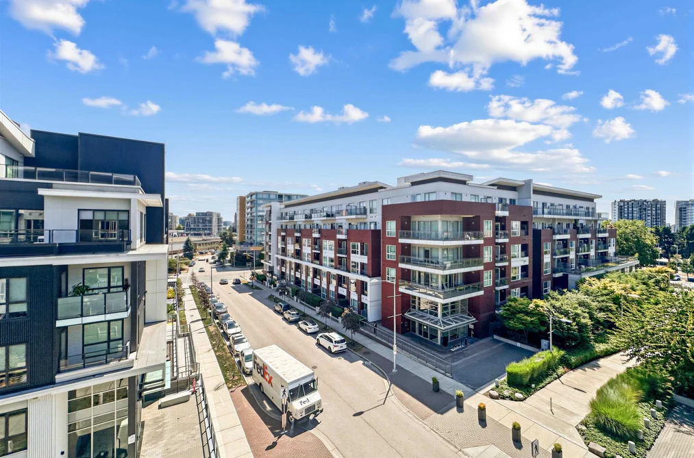 Condo for sale at 617 7008 River Parkway Richmond British Columbia - MLS: R3149979