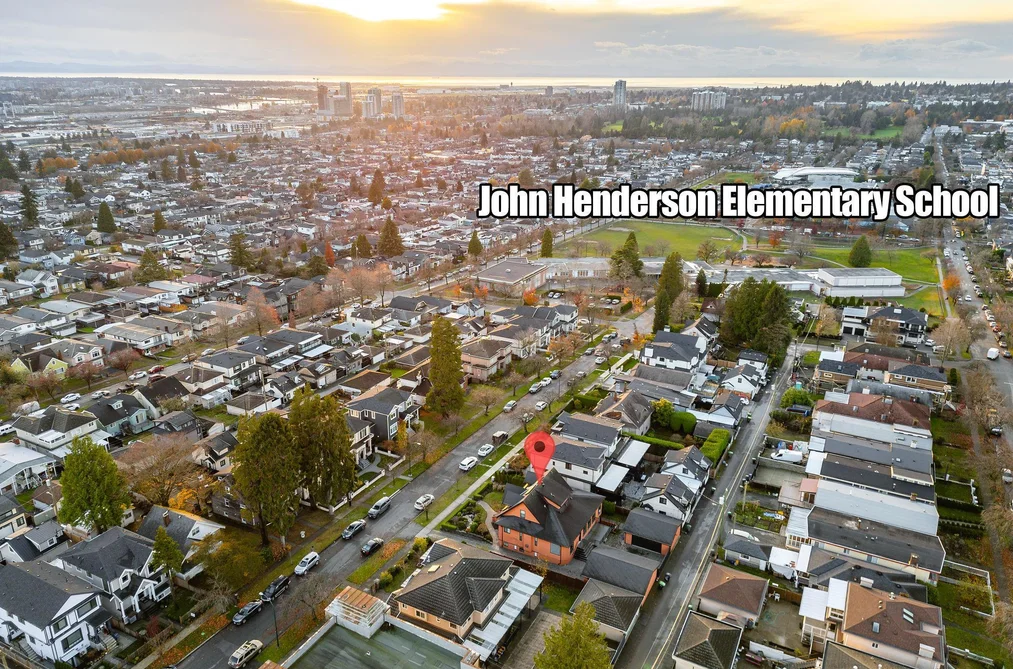 House for sale at 617 E 52nd Avenue Vancouver British Columbia - MLS: R3113256