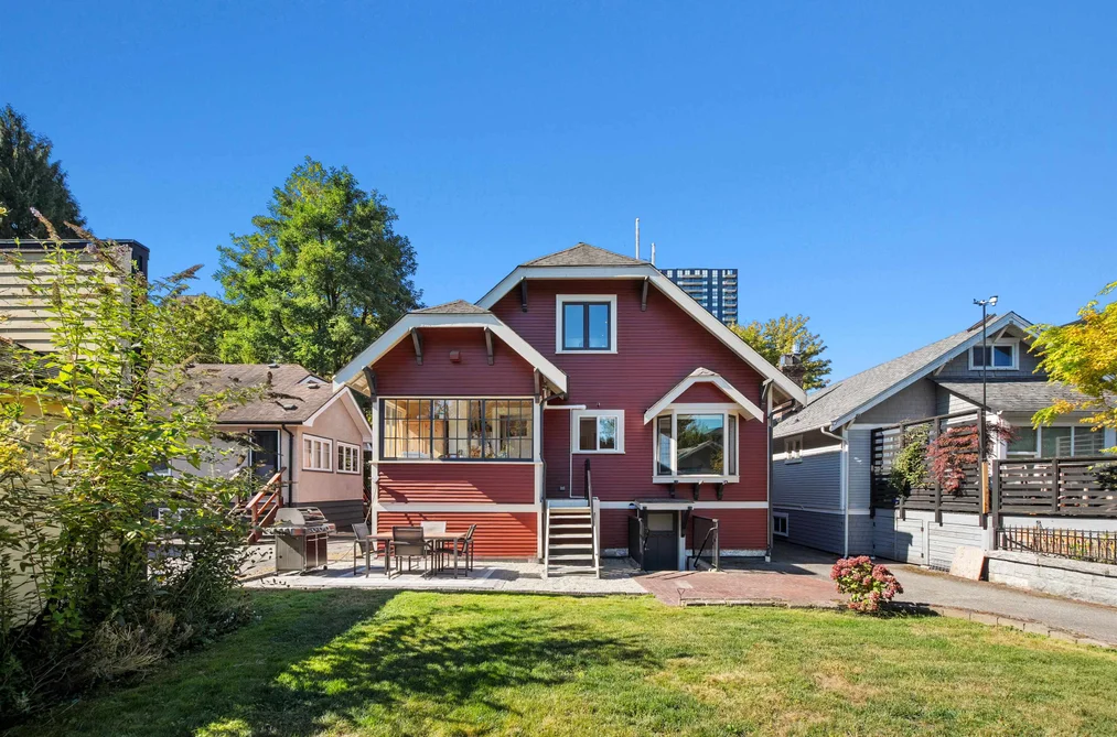 617 Fifth Street, New Westminster, BC - MLS: R3172815 - Photo 33 617 Fifth Street, New Westminster, BC - MLS: R3172815 - Photo 33